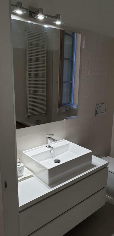 Piazza San Rocco Suite Art Verbania Exterior photo