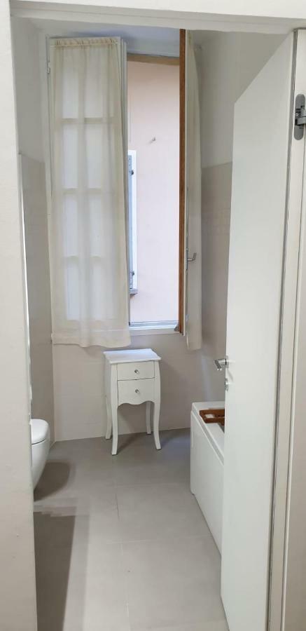 Piazza San Rocco Suite Art Verbania Exterior photo
